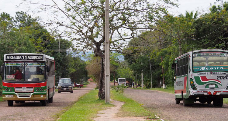 Les bus au Paraguay ont quelquechose de spécial - Vivre au Paraguay