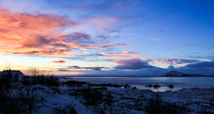 Lever de soleil en Islande