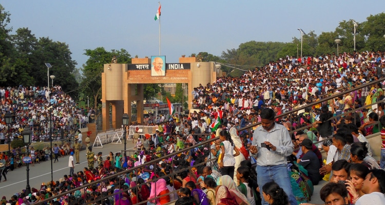 la foule a greater noida comme partout en Inde
