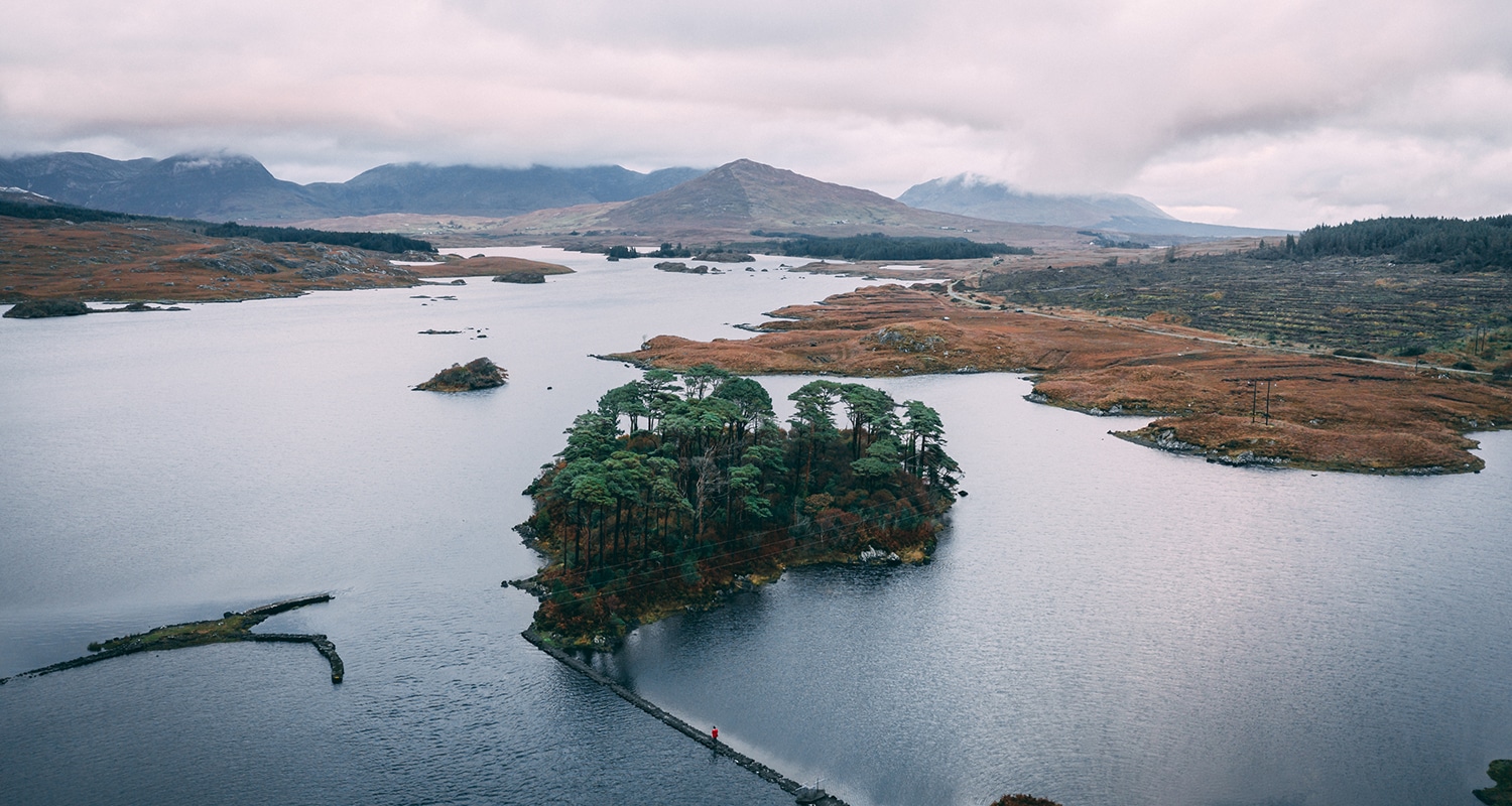 Un petit arrêt au Derryclare Lough pendant le road trip en irlande