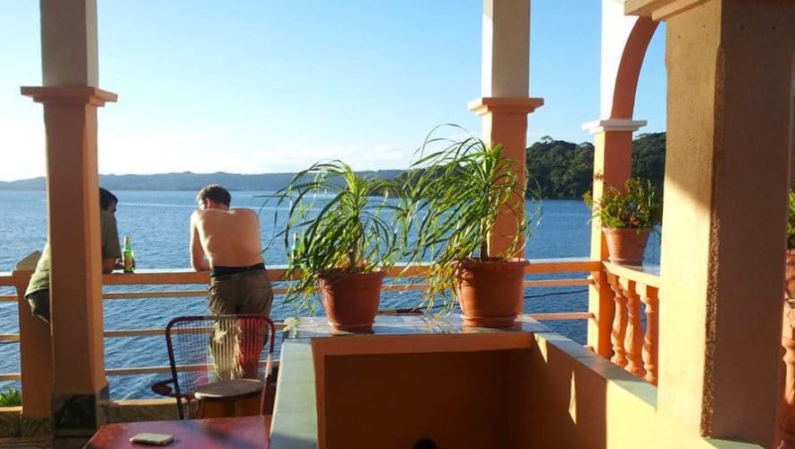 La vue sur le lac depuis l'hotel de La Union 