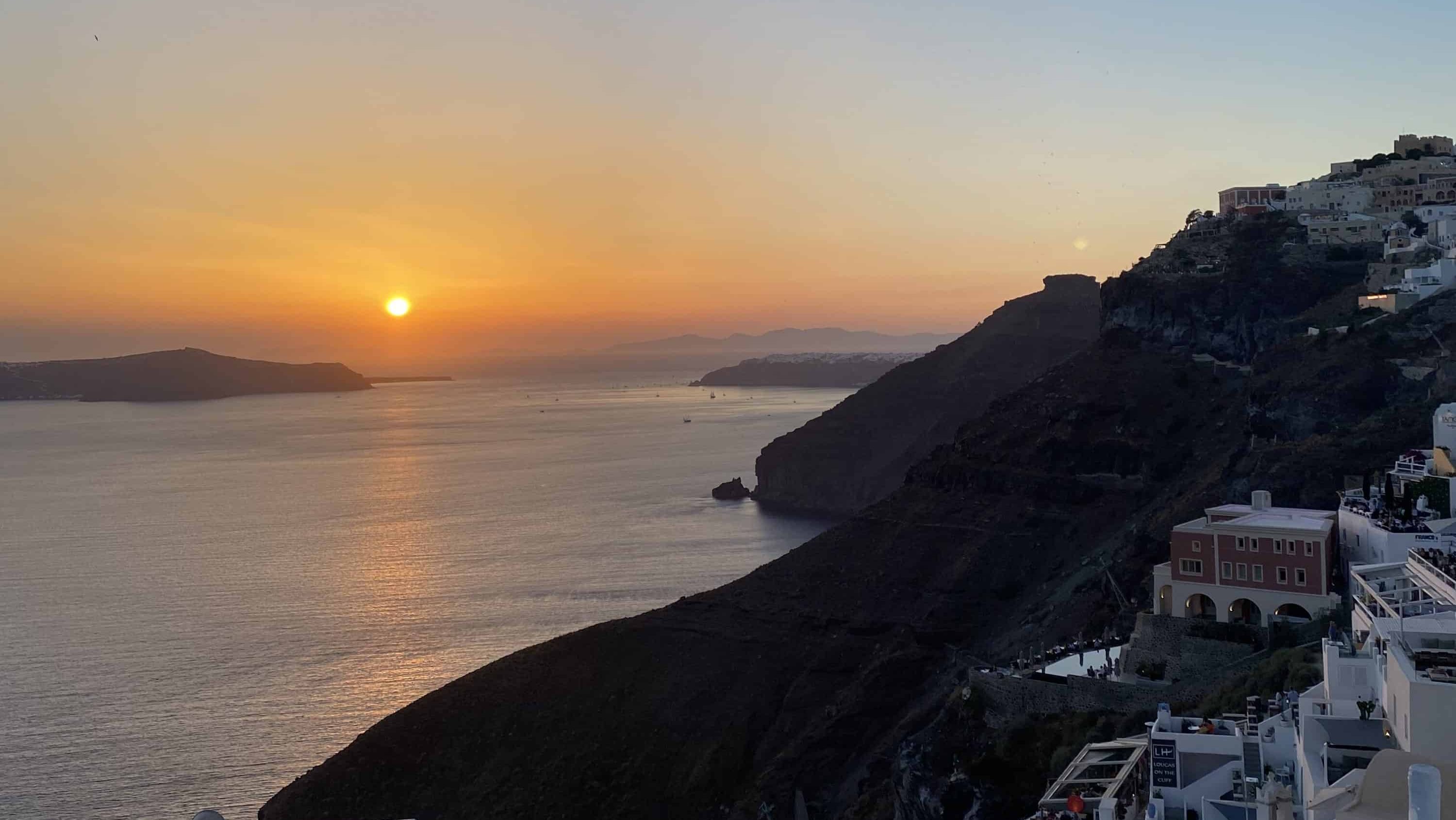 Coucher de soleil à Fira